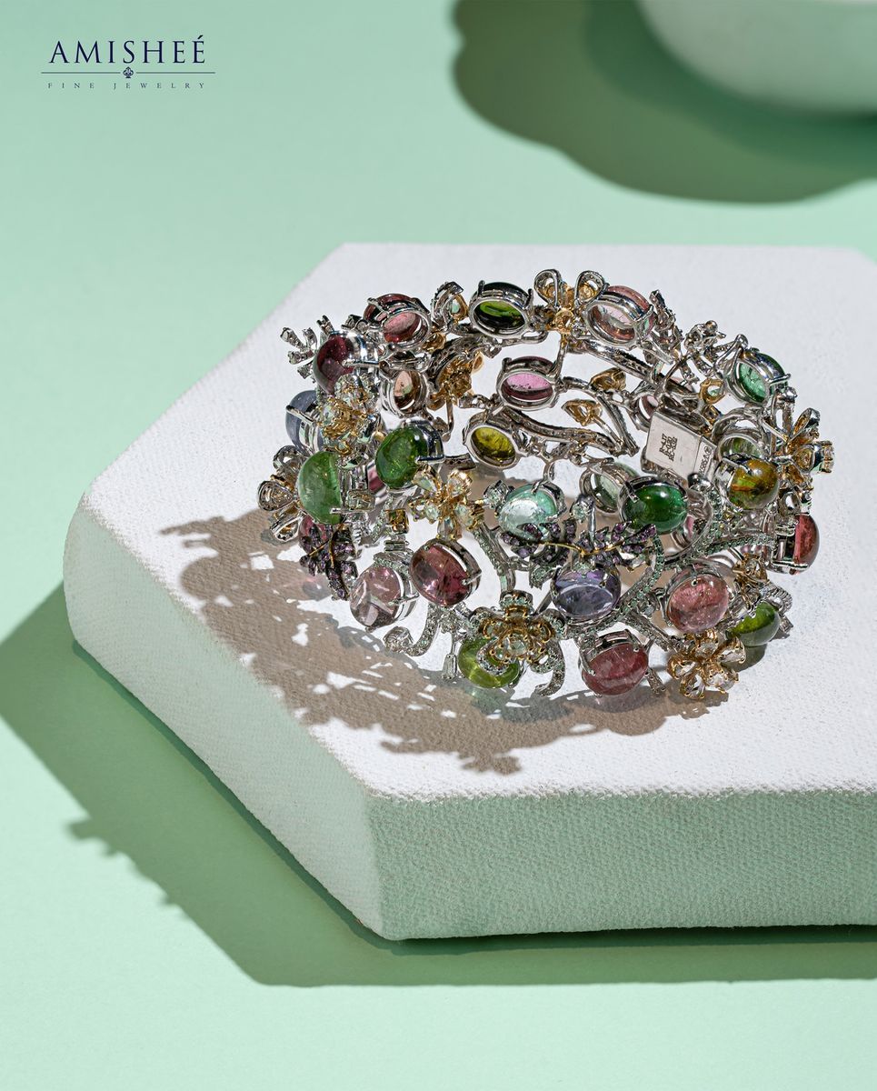 Image of Vivid Bracelet with Precious Stones