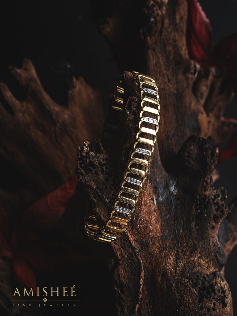 Image of Gold and Diamond Bracelet