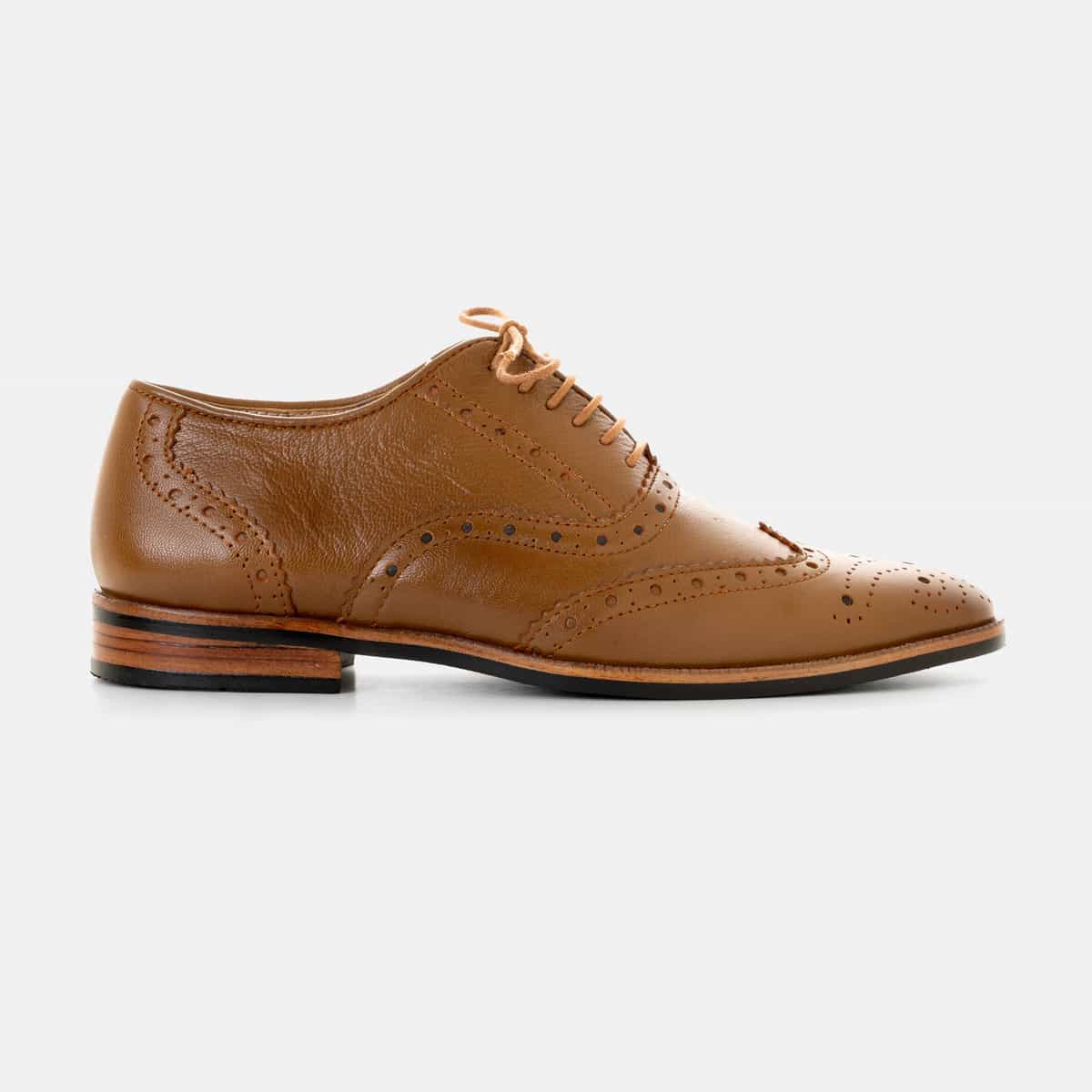 Oxford with Brogue Wingtip in Tan