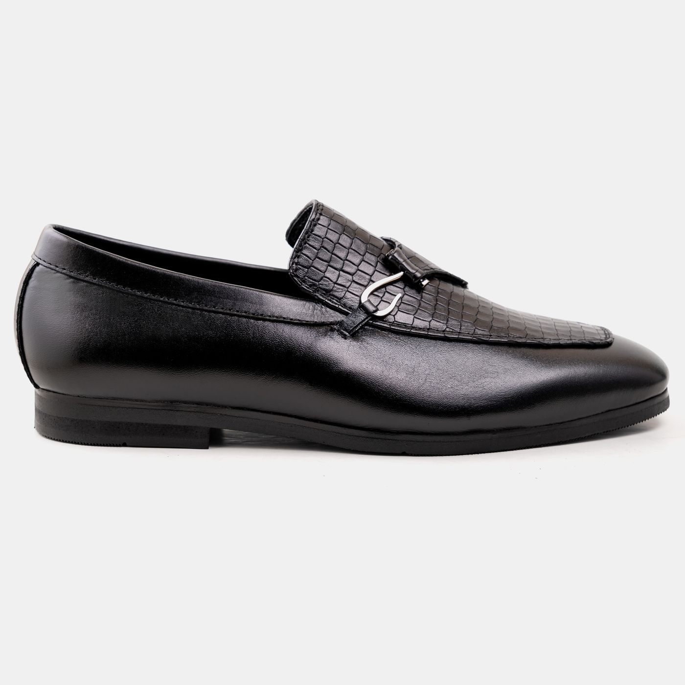 Croc Embossed Hook Loafers