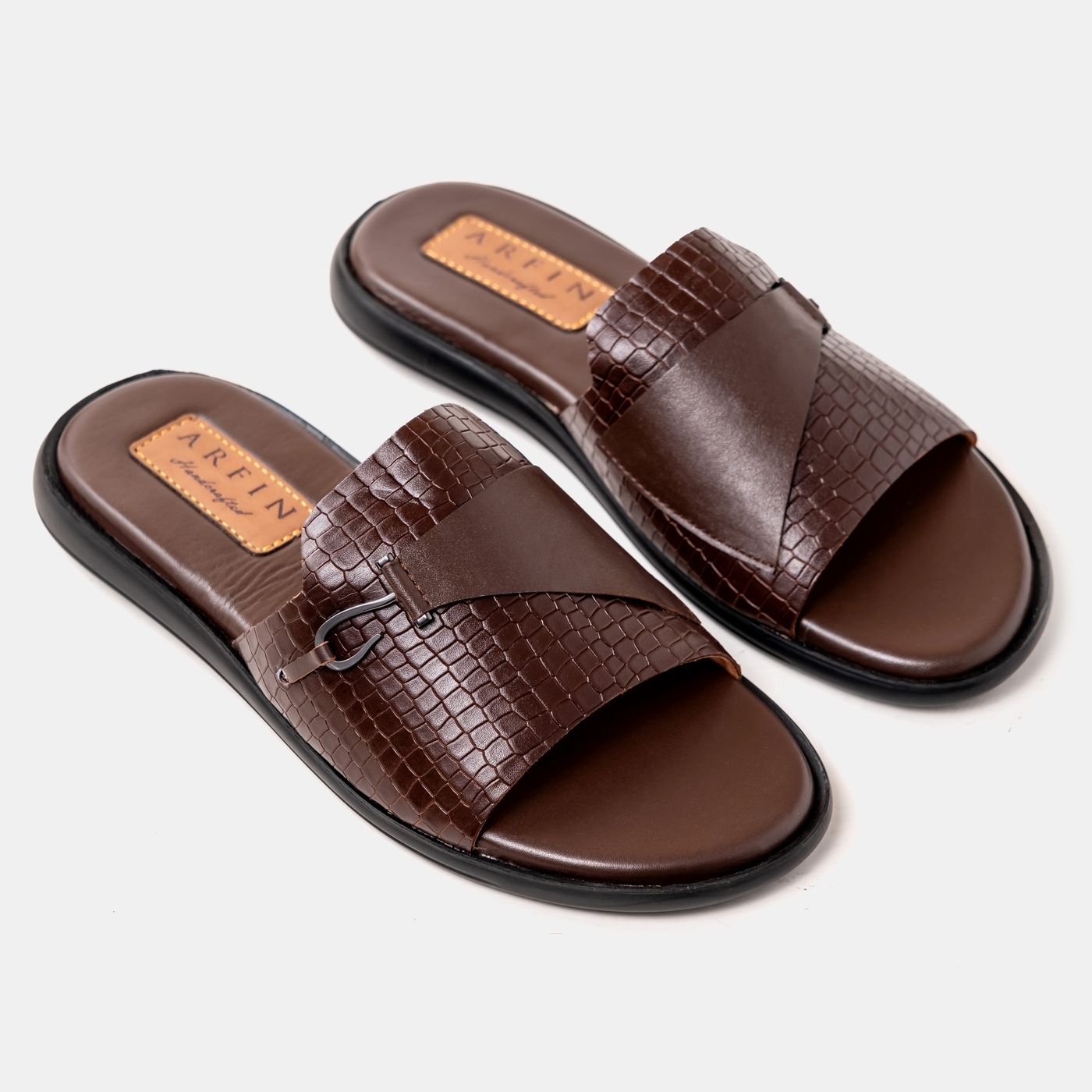 Cocoa Embossed Single Hook Sandal