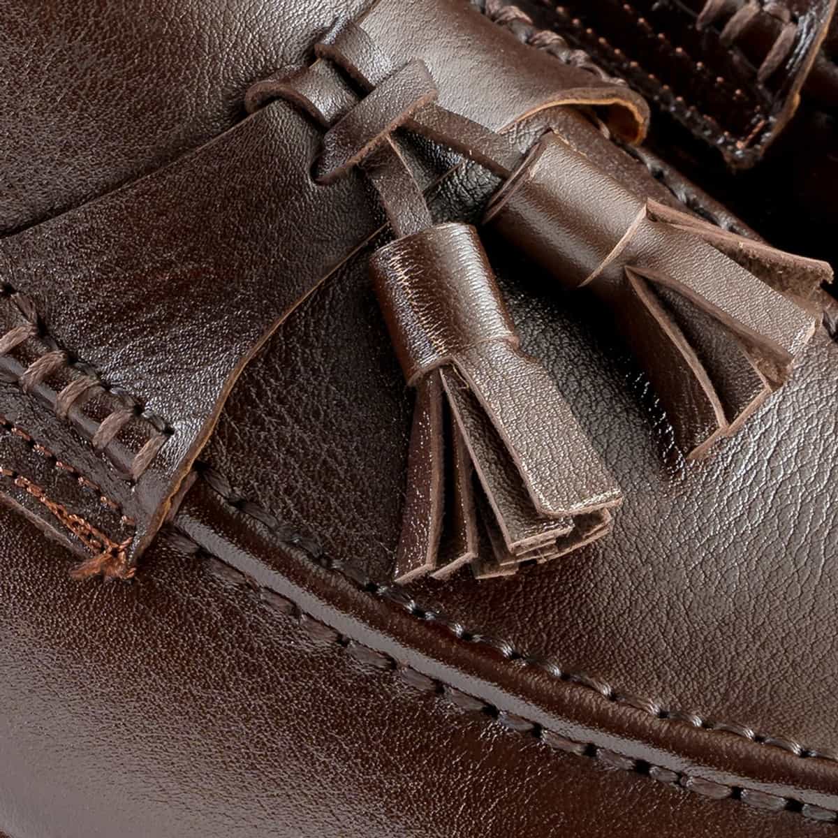 Tassel Loafer with Stitching Image